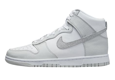 Nike Dunk High Silber Glitter Swoosh (Damen) – FJ4578